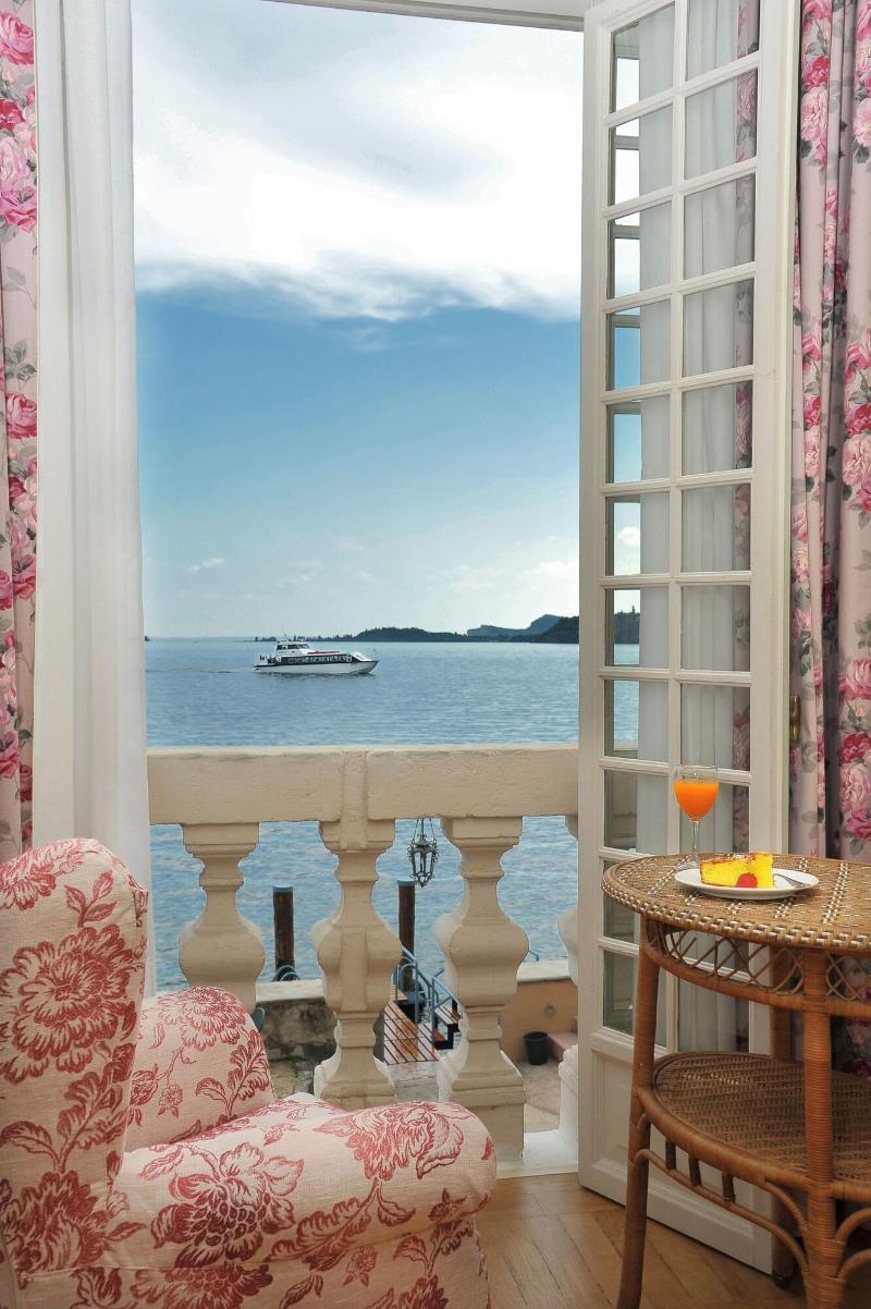 Hotel Monte Baldo E Villa Acquarone Gardone Riviera Ngoại thất bức ảnh