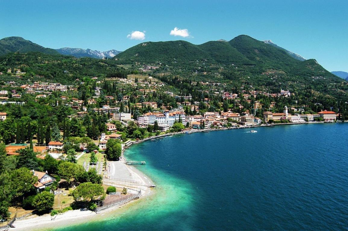 Hotel Monte Baldo E Villa Acquarone Gardone Riviera Ngoại thất bức ảnh
