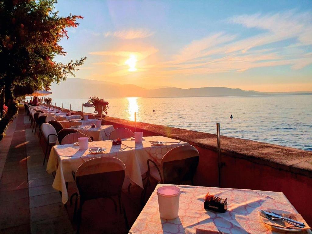 Hotel Monte Baldo E Villa Acquarone Gardone Riviera Ngoại thất bức ảnh
