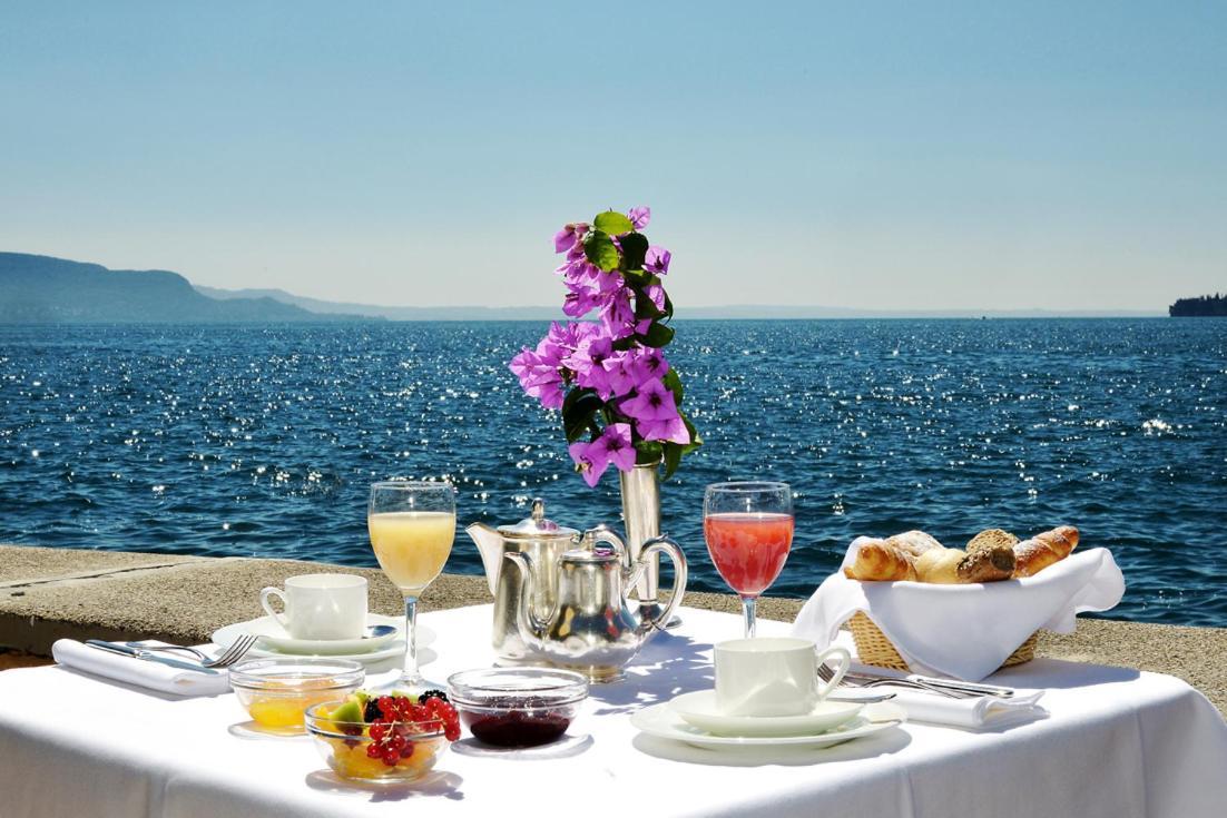 Hotel Monte Baldo E Villa Acquarone Gardone Riviera Ngoại thất bức ảnh