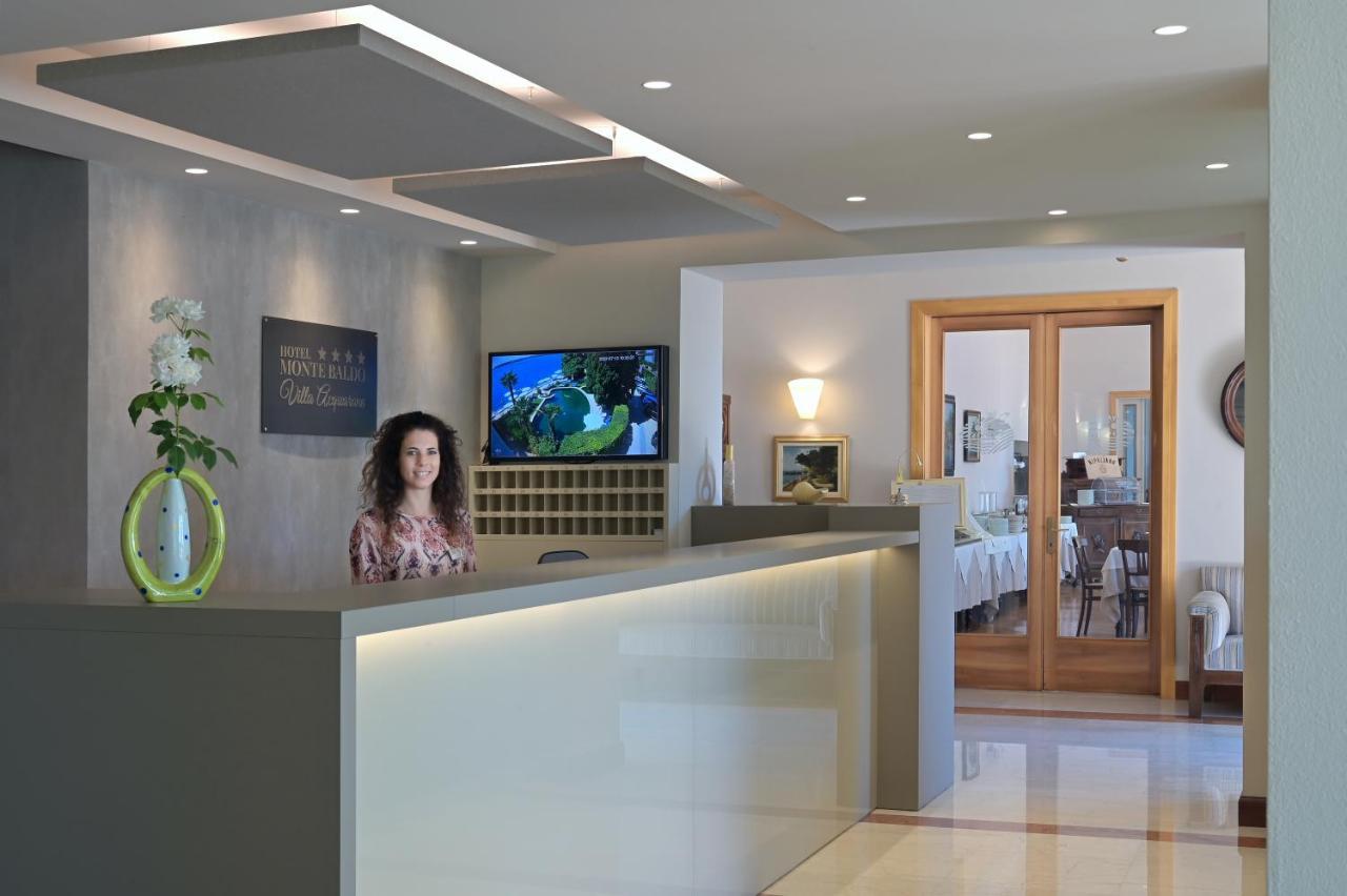 Hotel Monte Baldo E Villa Acquarone Gardone Riviera Ngoại thất bức ảnh